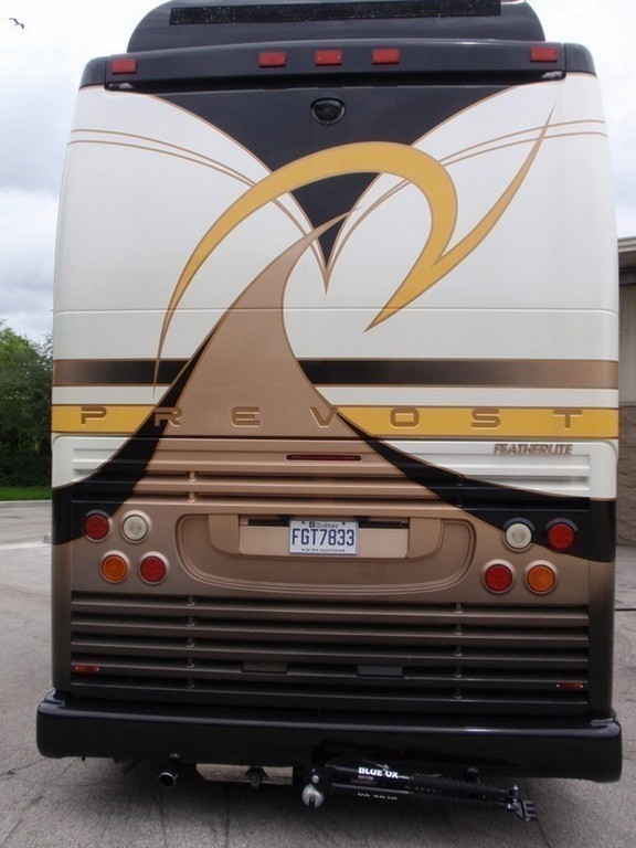 Prevost H3-45 Before 2012 Upgrade to rear by Excalibur