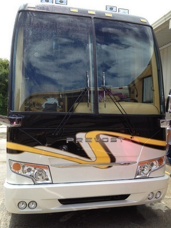 Prevost H3-45 Front 2012 Upgrade by Excalibur