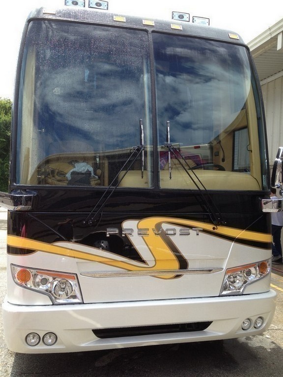 Prevost H3-45 front 2012 Upgrade by Excalibur