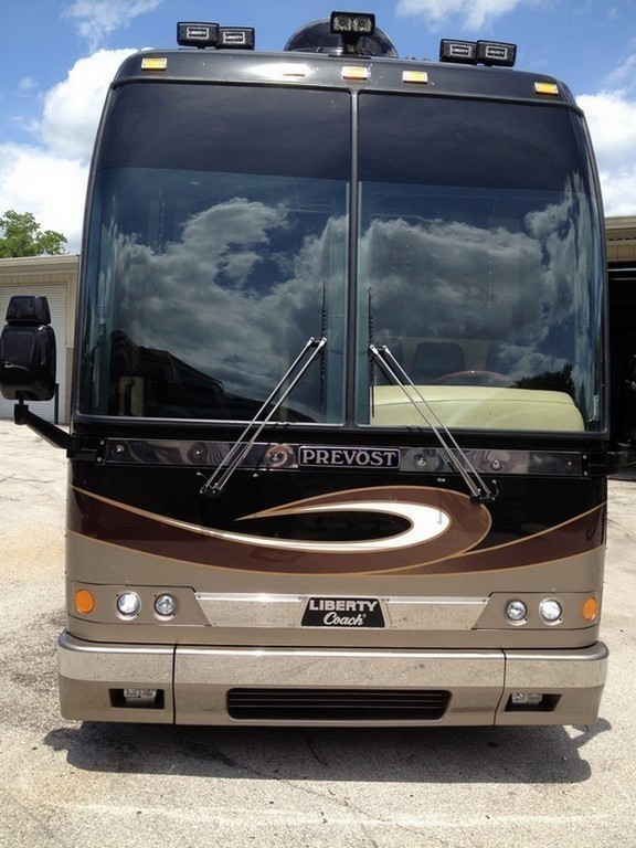 Prevost 1 H3-45 Complete 2012 Upgrades Front, Rear and Fender upgrade, photo 26