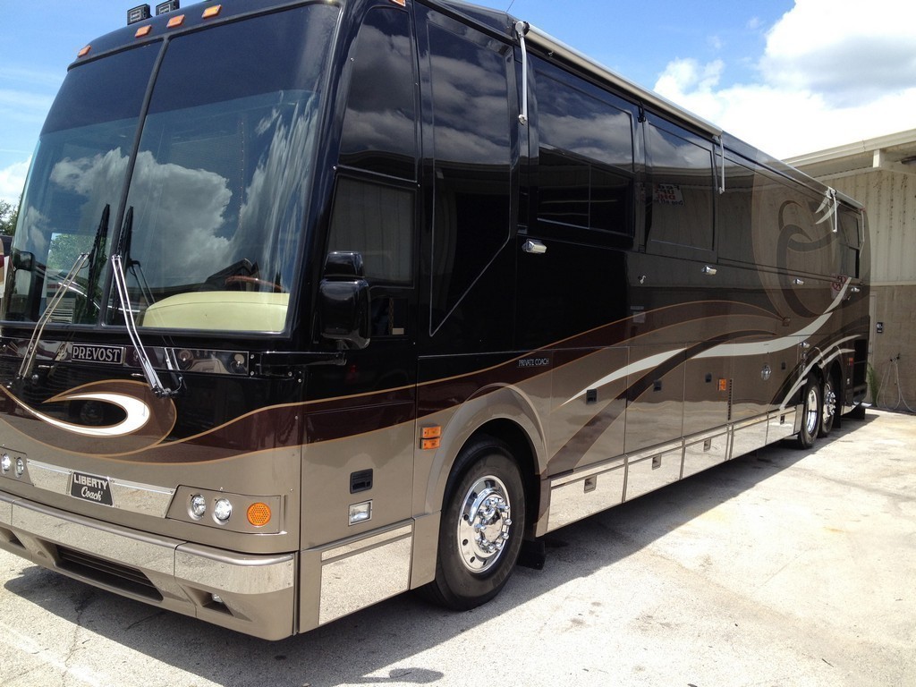 Prevost 1 H3-45 Complete 2012 Upgrades Front, Rear and Fender upgrade, photo 27