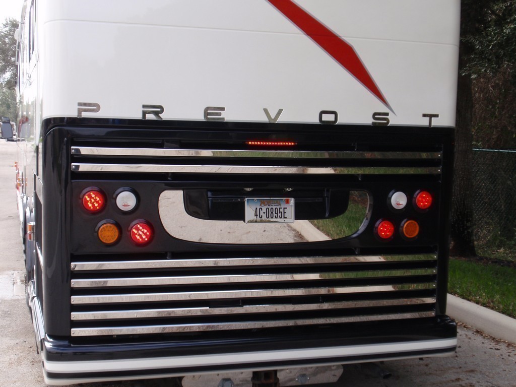 Prevost H3-45 2002 rear upgraded by Excalibur Coach