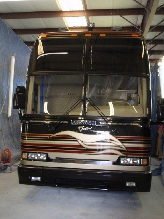 Prevost H3-45 Before 2012 Excalibur Coach Facelift Upgrade