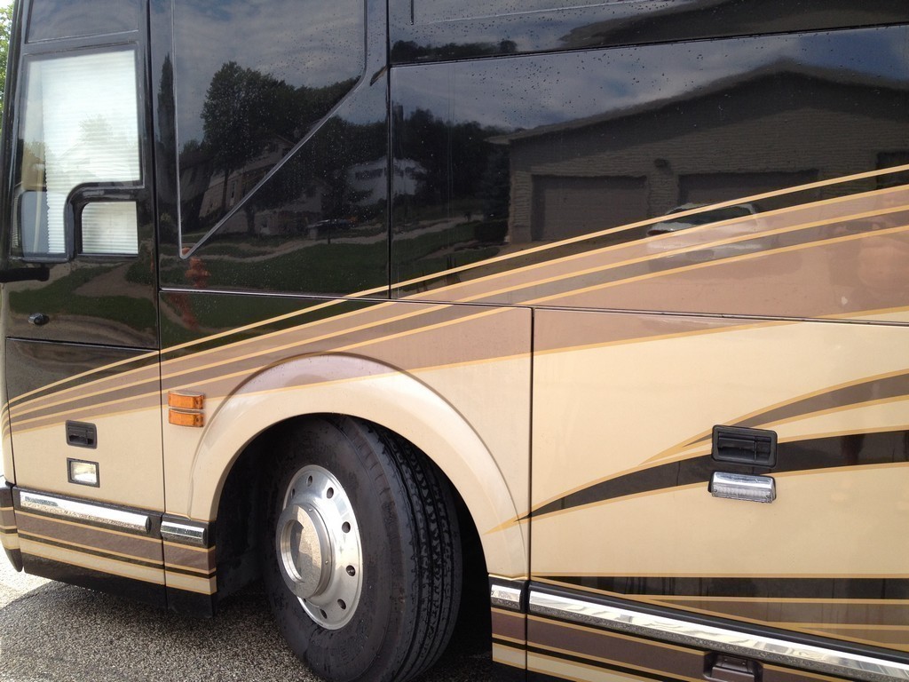 Prevost H3-45 LH Front Fender Upgraded by Excalibur Coach