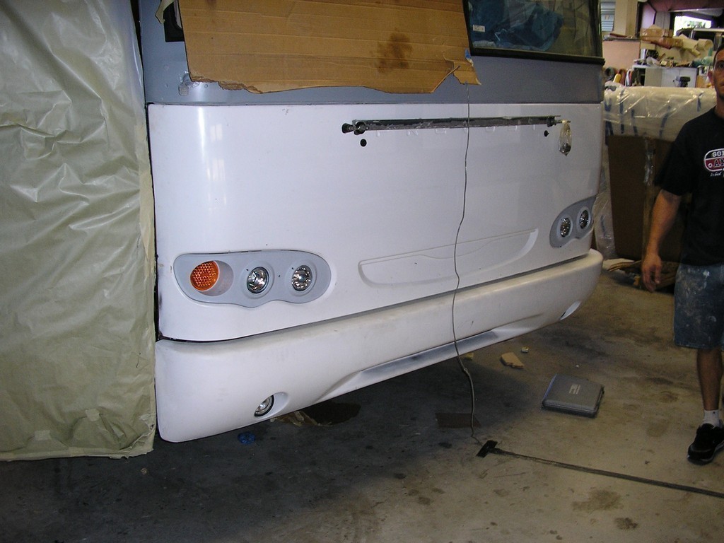 2000 Prevost H3-45 Marathon During Excalibur Coach Update