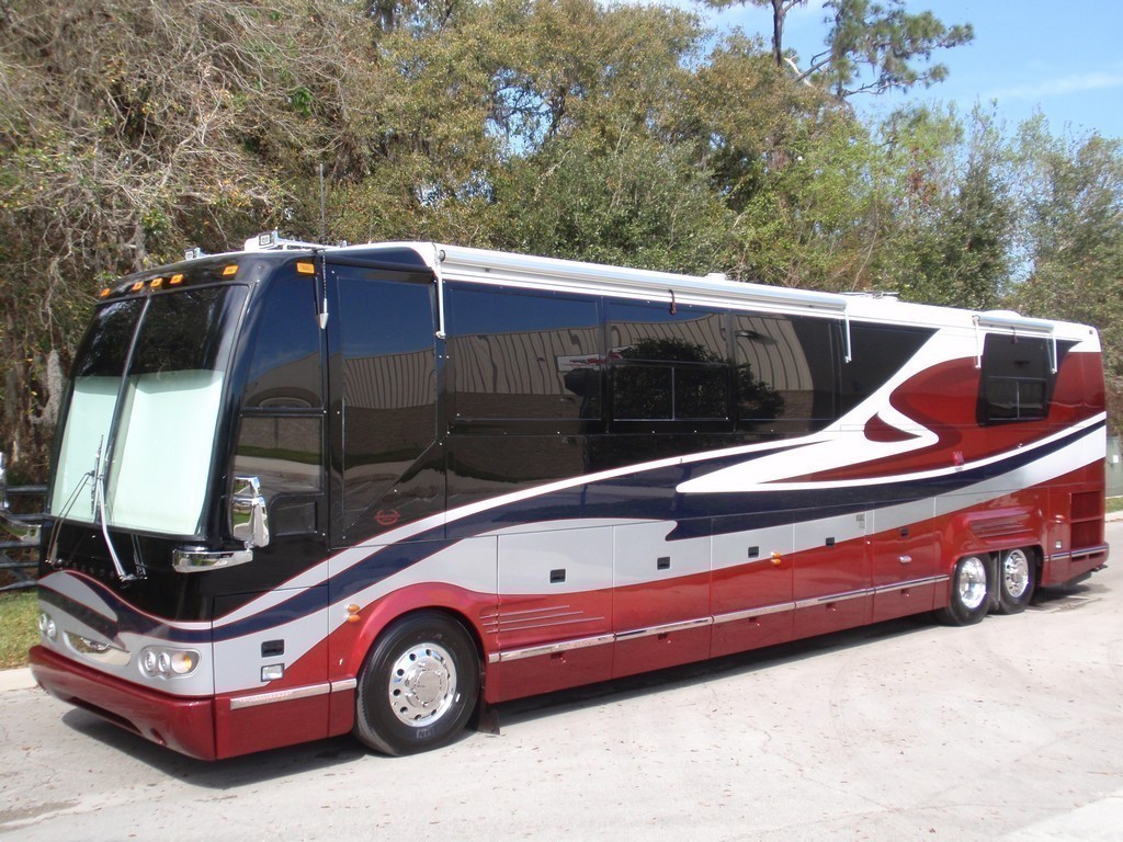 2002 Prevost H3-45 Marathon Repainted by Excalibur Coach