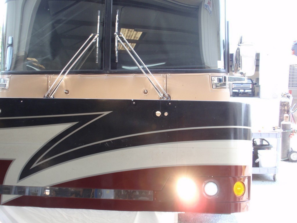 Prevost H3-45 headlight upgrade by Excalibur Coach