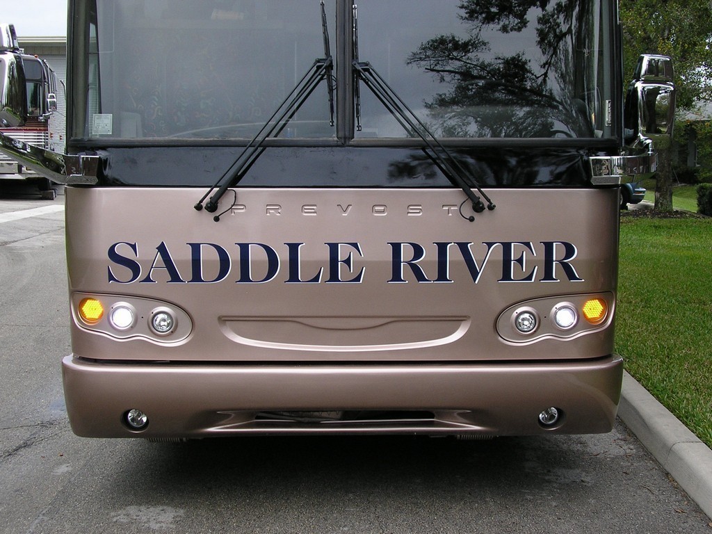 1997 Prevost H3 with Excalibur Coach Xenon Light package