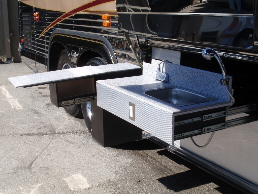 Prevost bay 4 with pull out flip up Corian counter top design by Excalibur Coach Prevost Motorhome XL XLII H3