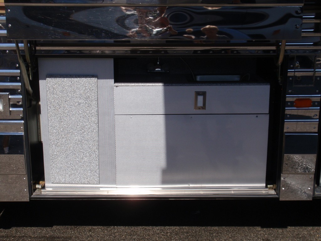 Prevost Bay 4 with Pull Out Sink Hot and Cold Water added by Excalibur Coach Prevost Motorhome XL XLII H3