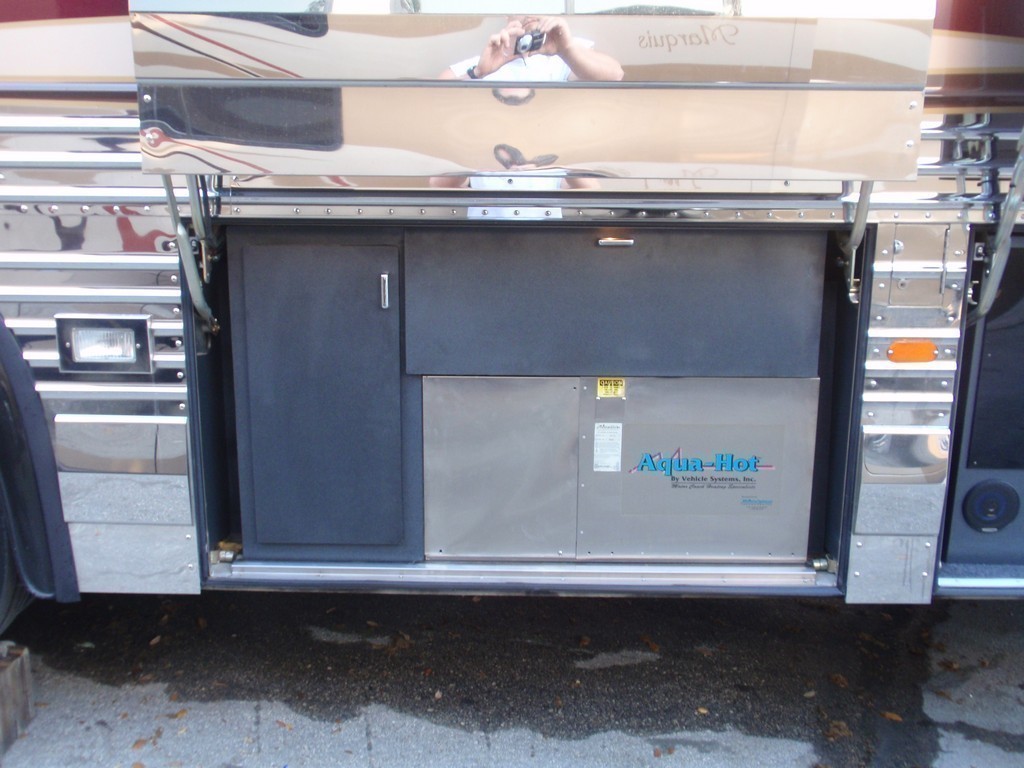 Prevost Water Bay Before Outdoor Sink Design by Excalibur Coach Prevost Motorhome XL XLII H3