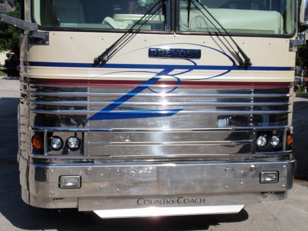 1999 Prevost XL Country Coach with Excalibur Coach headlight upgrade