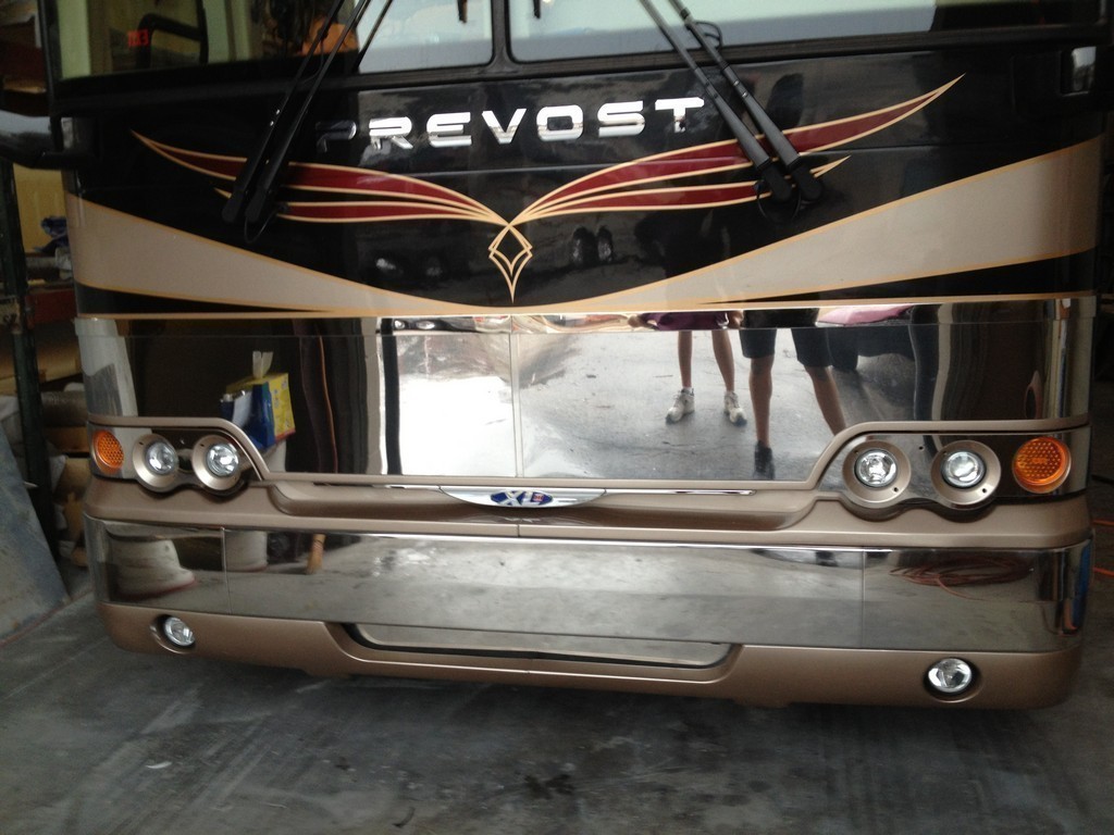 Prevost XL II Excalibur Coach front facelift complete