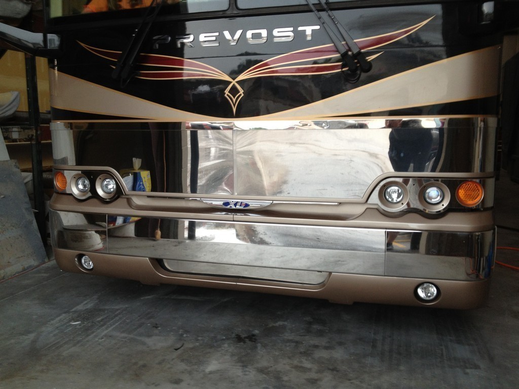 Prevost XL II Excalibur Coach front facelift complete