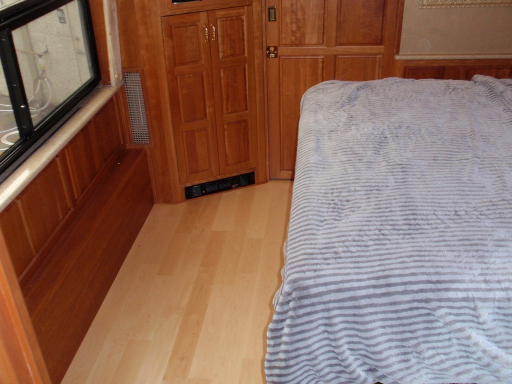 H3-45 Staeroom Floor Space