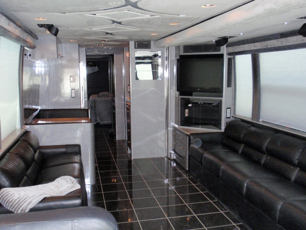 TV Entertainment center by Excalibur Coach - Prevost, XL, XLII, H3-45, Country Coach, Monaco, Marathon, Entertainer, Motorhome, Class A