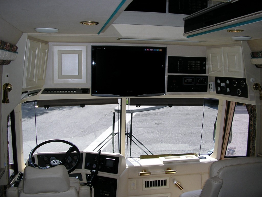 Prevost, XL, XLII, Country Coach, Motorhome, Class A - after a new Flat Screen TV and custom cabinets by Excalibur Coach
