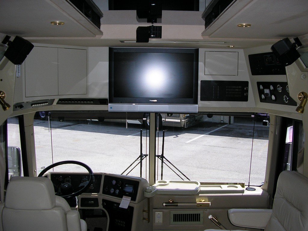Prevost, XL, XLII, Country Coach, Motorhome, Class A - New Overhead Cabinet and Big Flat Screen TV by Excalibur Coach