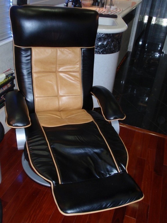 Salon chair with new upholstery by Excalibur Coach - Prevost Motorhome - XL - XLII - H3-45 - Class A