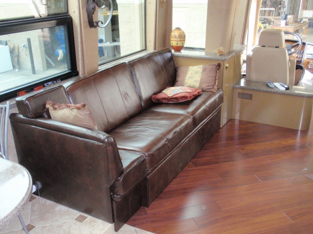 Counrty Coach Sofa's, photo 5